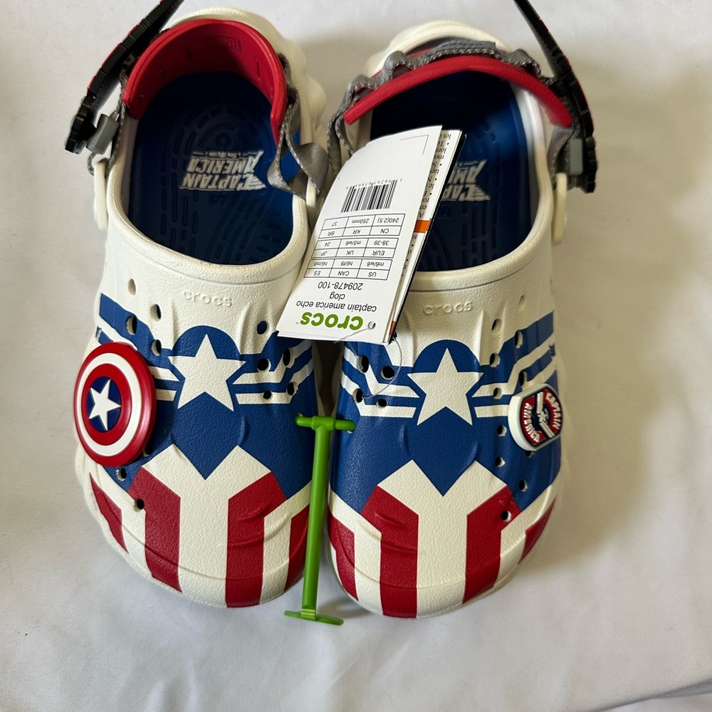 CROCS UNISEX - Captain America Echo Clog - White, Red and Blue Size: 8W - 6M - Picture 8 of 12